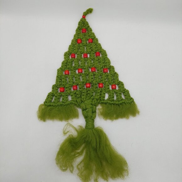 Macrame Crochet Handmade Christmas Tree Wall Hanging Red Beads Vintage - Picture 6 of 7